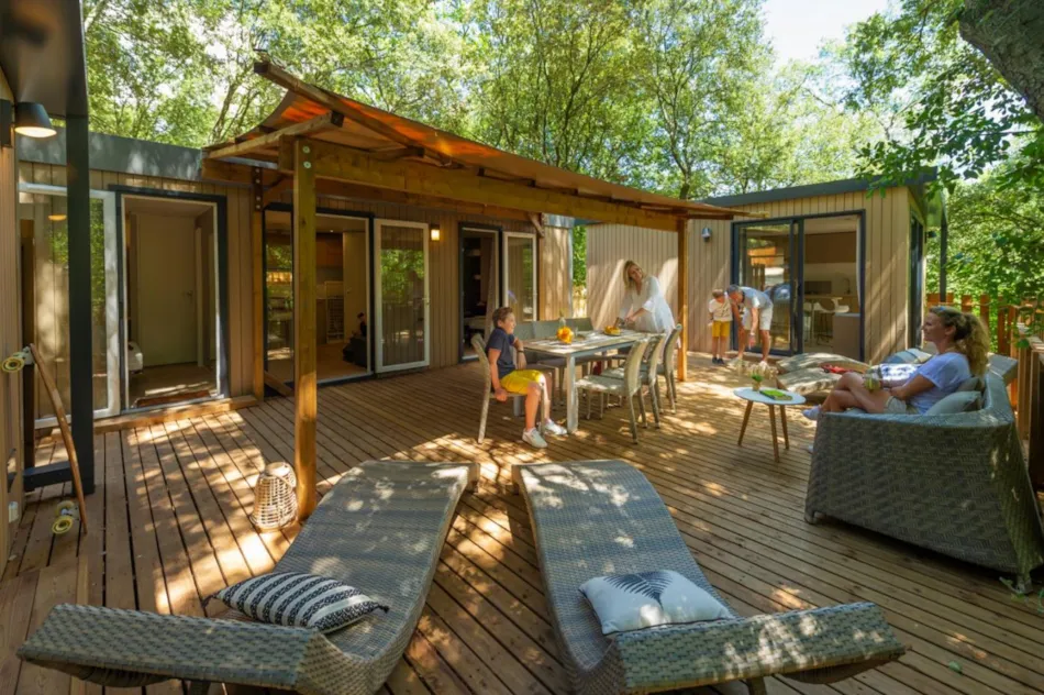 YELLOH! VILLAGE - CAMPING LES CASCADES