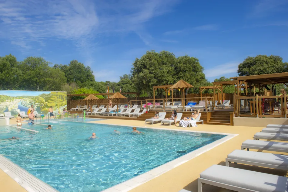 YELLOH! VILLAGE - CAMPING LES CASCADES