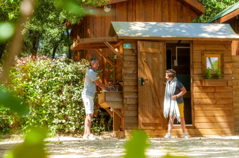 Forfait *** (2P) + Sanitaire Privé