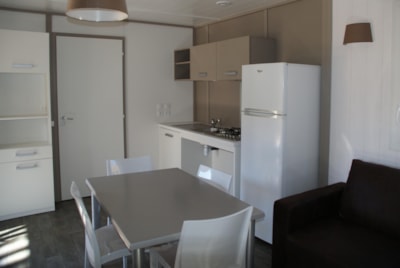 Chalet 35m² CONFORT+ 2 bedrooms - sheltered terrace (adapted to the people with reduced mobility)