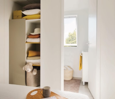 HomeFlower 35m² PREMIUM 3 bedrooms  + Half-covered terrace + TV +  air conditioner