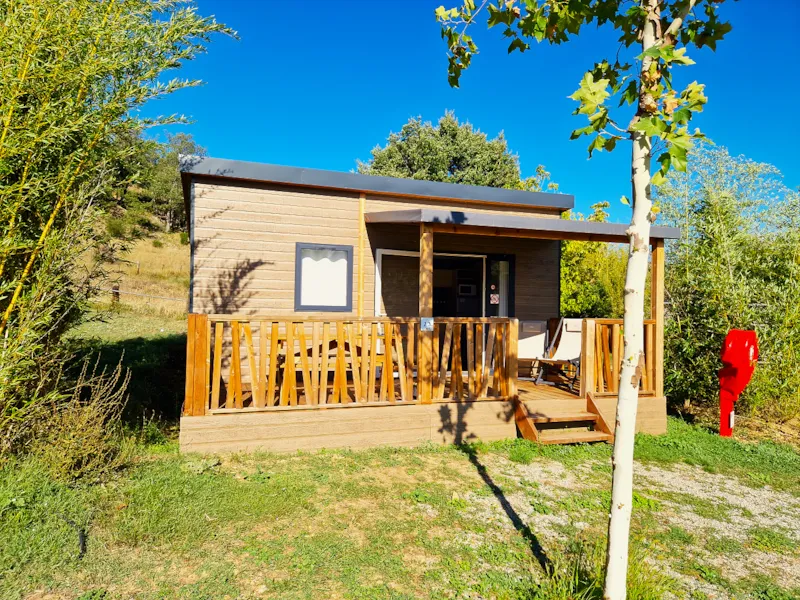 Chalet Premium 28M² 2 Chambres / Terrasse Semi-Couverte / Tv / Climatisation