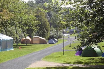 Emplacement - Forfait Rando (Emplacement Tente Sans Véhicule, Sans Électricité (+Optionnelle), 1 Pers Max) - Camping Seasonova Les Plages de Loire