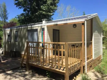 Mietunterkunft - Mobilheim Aveyron 3 Zimmer + Terrasse - Camping de la Bonnette