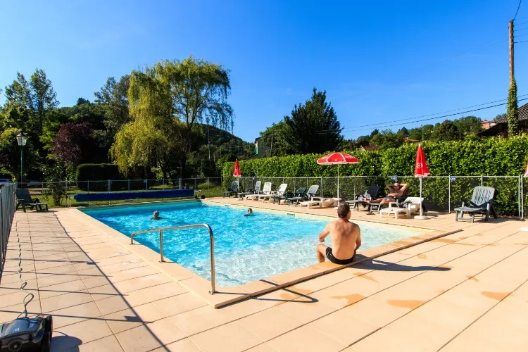 Emplacement Tente, Caravane Ou Camping-Car + 1 Voiture