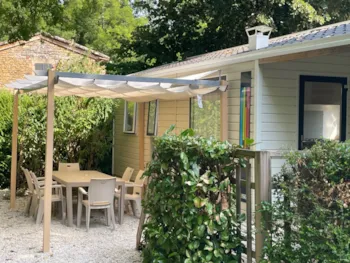 Mietunterkunft - Mobilheim Aveyron 3 Zimmer + Terrasse - Camping de la Bonnette