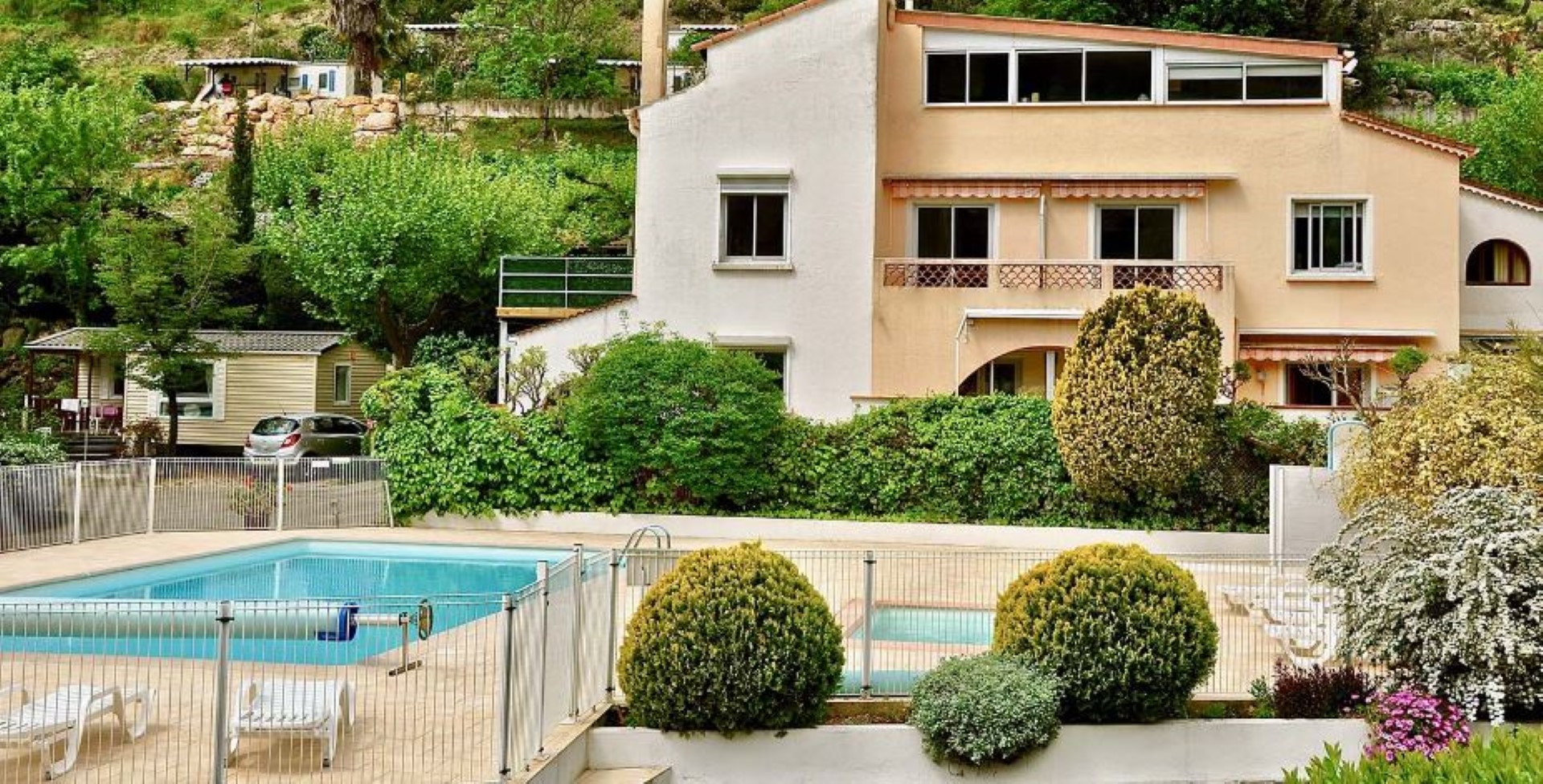 Camping Le Val Fleuri