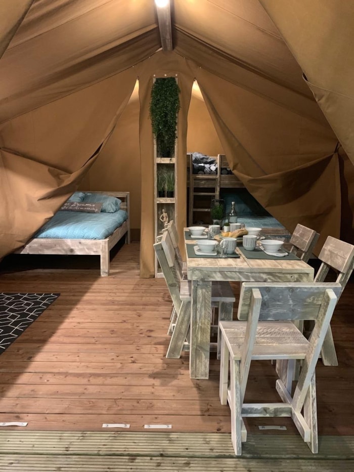 Tente Kalahari 25M² - 2 Chambres - Pas De Sanitaires