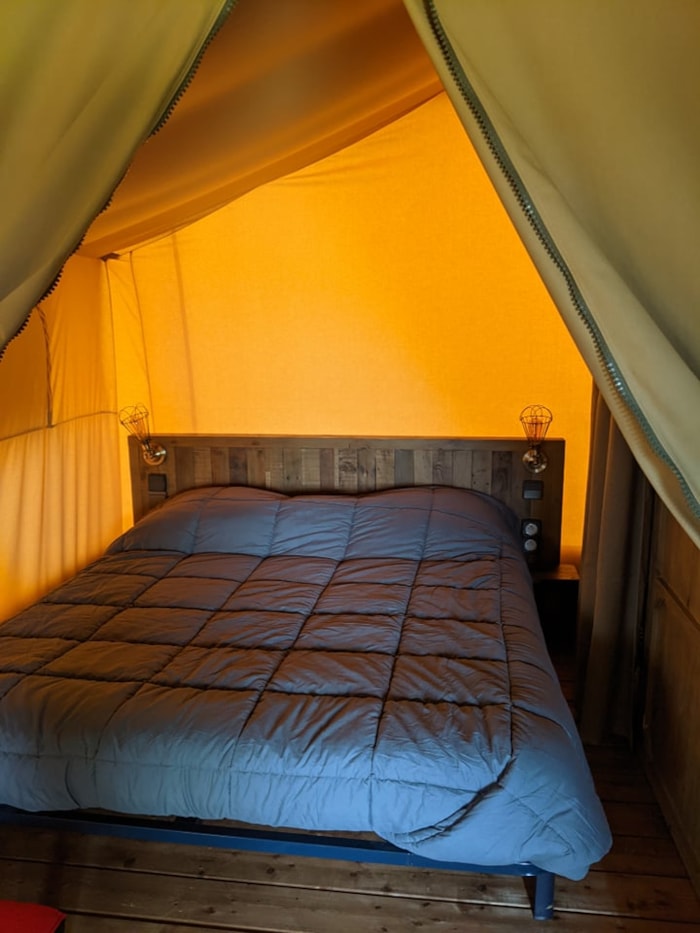 Tente Kenya 46M² - 2 Chambres + Canapé Convertible