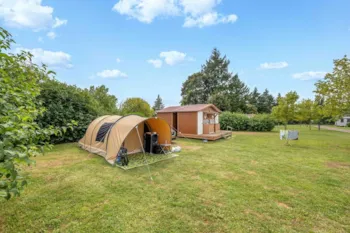 Stellplatz - Grand-Confort -Stellplatzpaket Mit Eigenem Bad - Camping de la Liez