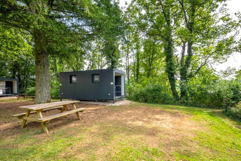 Prestige-Pitch-Paket mit eigenem Bad