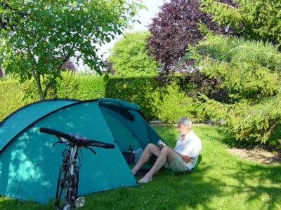 LOCATION: CYCLE/MOTORCYCLE/OR HIKER with tent