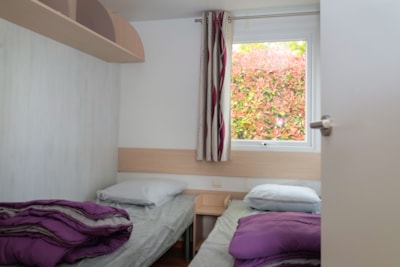 Maldive 2 rooms (business tourism special condition: one person per room )