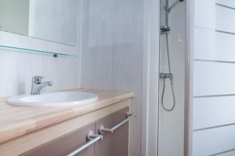 Maldive 2 Ch 4 Pers (Tourisme D'affaire Condition Particulière:Une Personne Par Chambre )