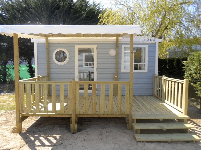 Stacaravan Comfort 18m² (1 kamer) + TV + Half-schaduwrijk terras