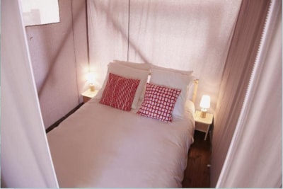 Cabin Lodge Standard 34m² (2 bedrooms) sheltered terrace 11m² + TV