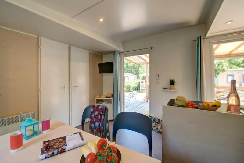 Homeflower Premium 35M² (3 Chambres) + Clim + Terrasse Semi-Couverte + Tv + Draps + Serviettes