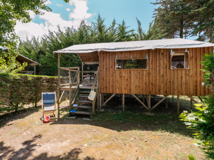 Cabane Lodge Bois Sur Pilotis Confort 38M² (2 Chambres) Dont Terrasse Couverte De 8M²