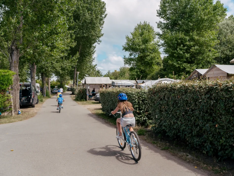 Flower Camping Le Bois d'Amour