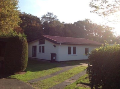 Bungalow — 1