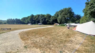 Pitch for camper, caravan, tent trailer and tent