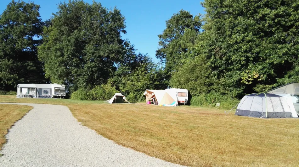 Camping Le Petit Mas d'Ile