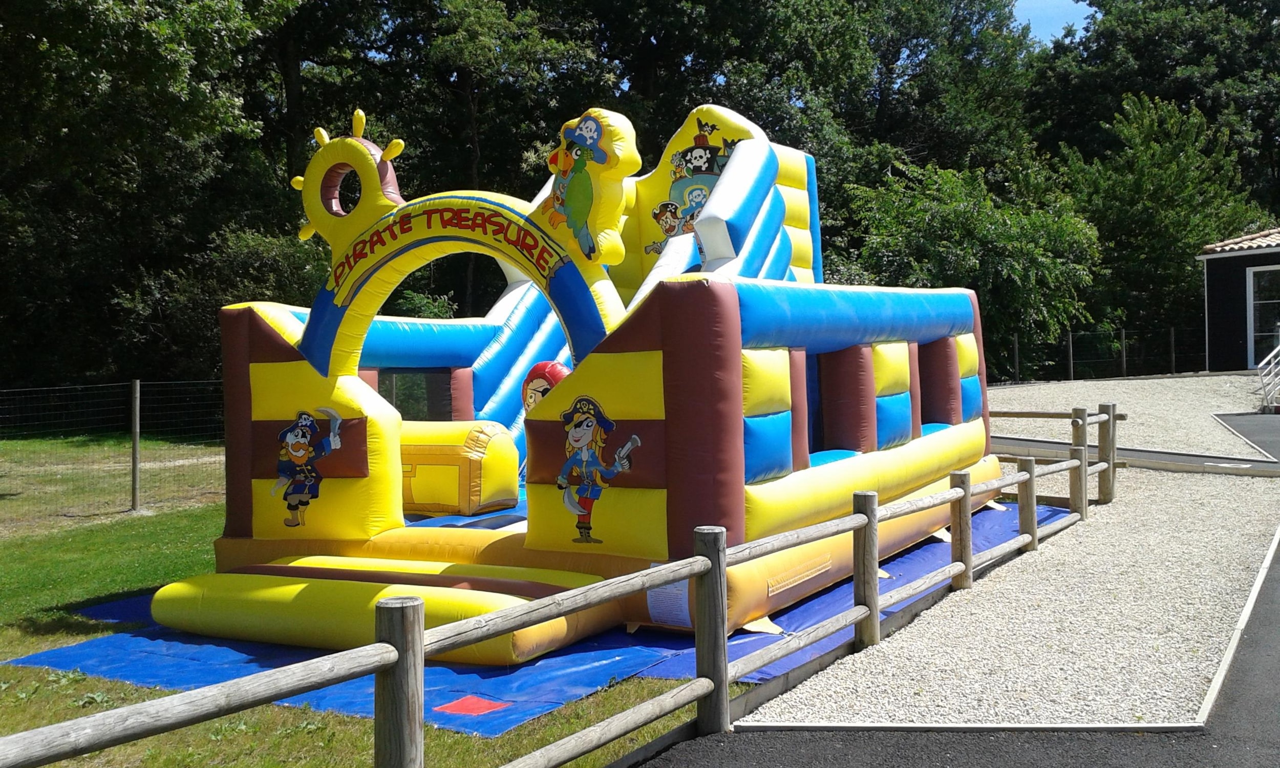 Camping Le Pont Rouge — Photo 3