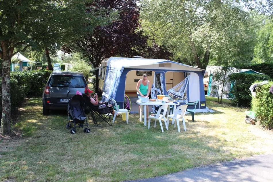Camping Le Pont Rouge