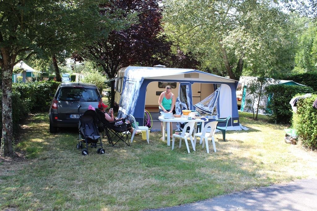 Camping Le Pont Rouge — Photo 8