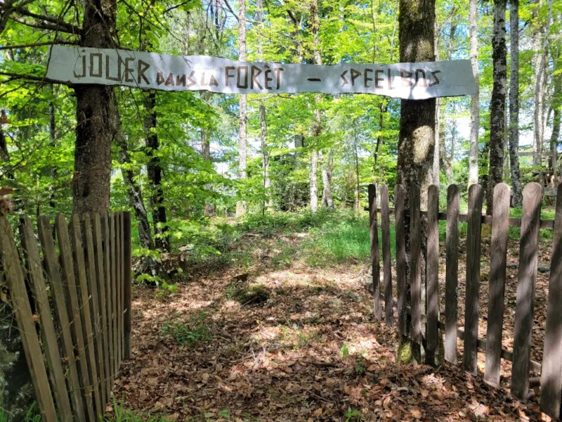 Emplacement Xl 141-220M²