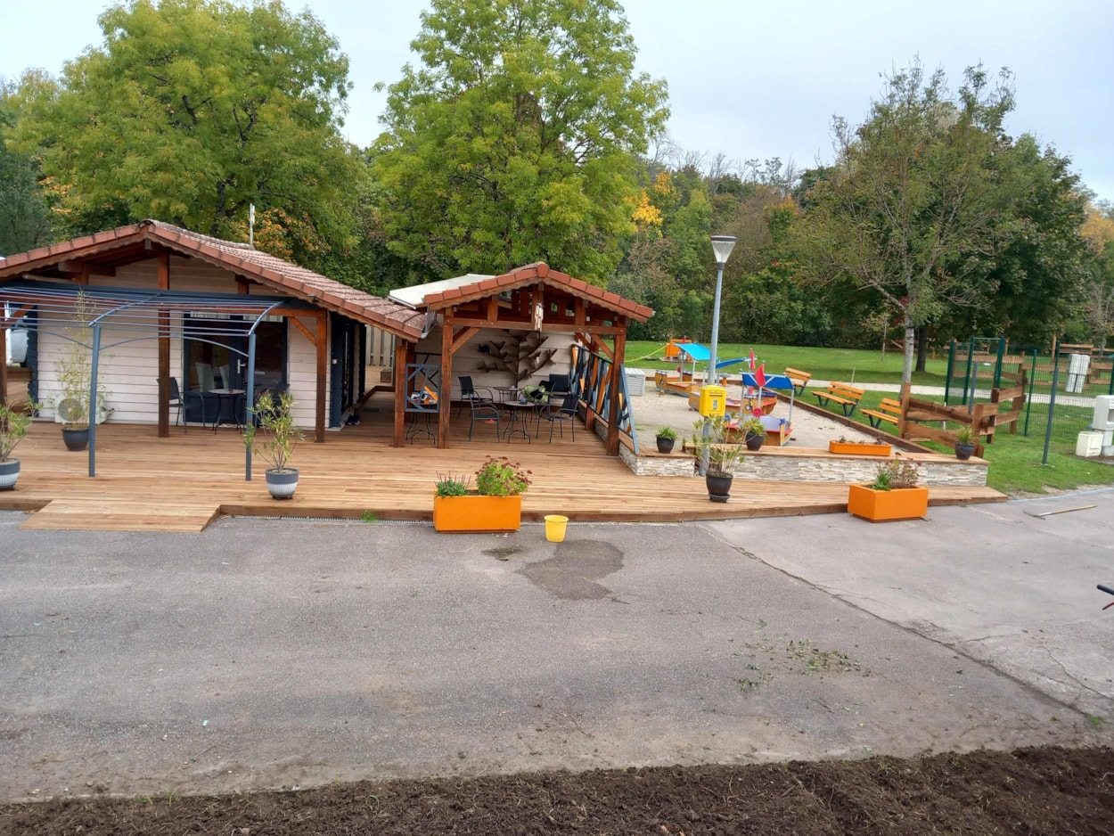 Camping L'Ile aux Mille Charmes