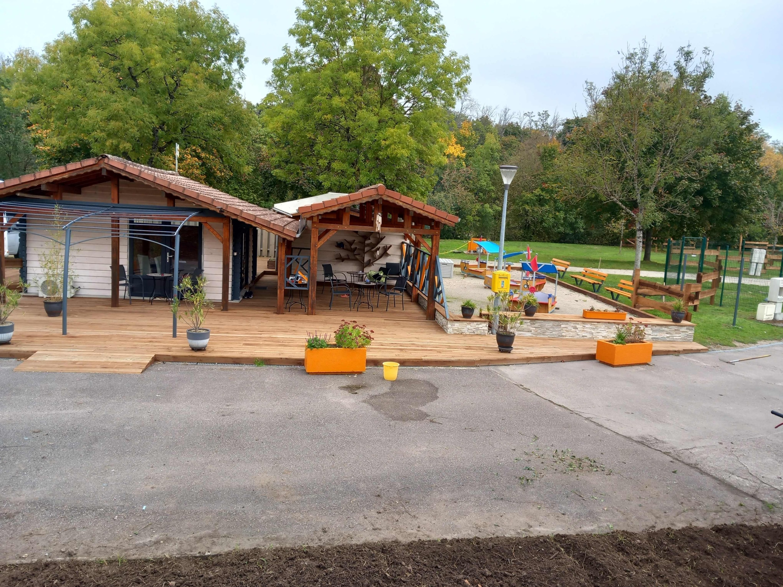 Camping L'Ile aux Mille Charmes — Photo 1