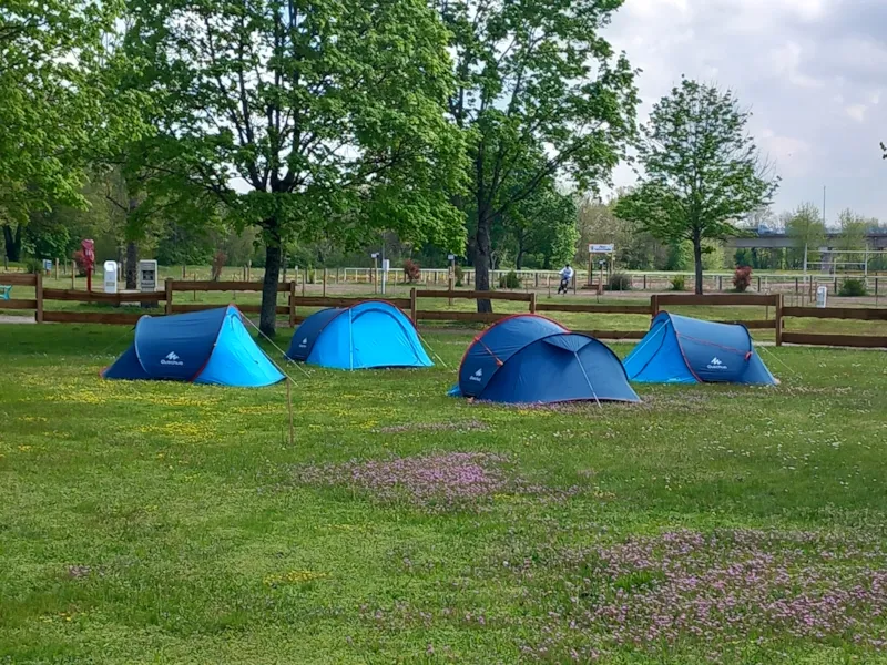 Emplacement Cyclistes, Randonneurs, Motards