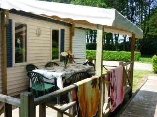 Mietunterkunft - Mobilhome Sun Top Tv - Capfun - Domaine de Kervel
