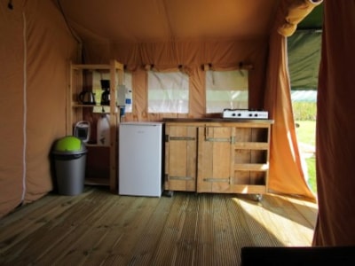 Tent Safari max 4p and 1-2 dogs — 4