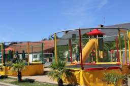 Camping DOMAINE D'INLY - image n°44 - Roulottes