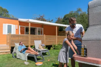 Mietunterkunft - Cottage Family **** 4 Schlafzimmer - Camping Marvilla Parks - Port de Plaisance