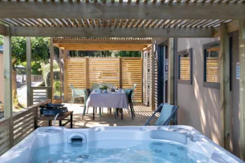 Mietunterkunft - Mobilheim Exklusiv - 3 Schlafzimmer - 2 Badezimmer - Spa - Meerblick - ROMANEE Chatelet