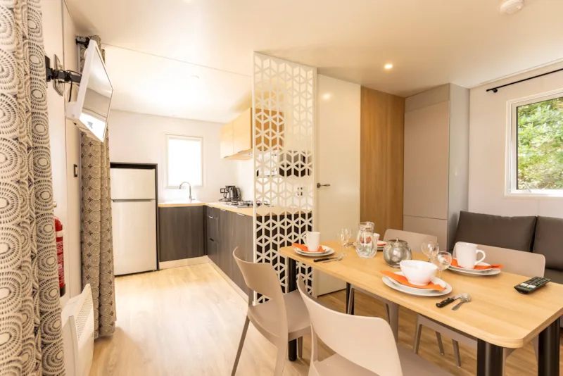Mobil-Home Premium 40M² (2 Chambres) + Terrasse + Tv