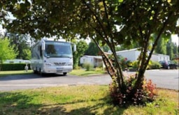 Établissement Camping Le Beau Village de Paris - Villiers-Sur-Orge