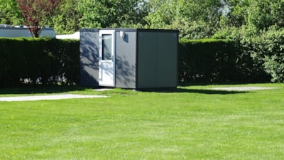 Pitch with private facilities — 1