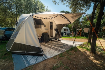Pitch Gran Confort tent / caravan — 1