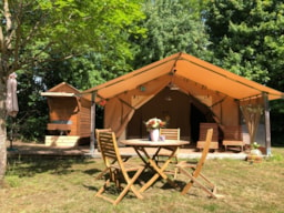 Camping **La Clé des Champs - image n°6 - Roulottes