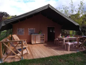 Mietunterkunft - Safaritent 2 - 2 Zimmer - 42M² + Terrasse 10 M² - Camping Marvilla Parks - Ty Nadan