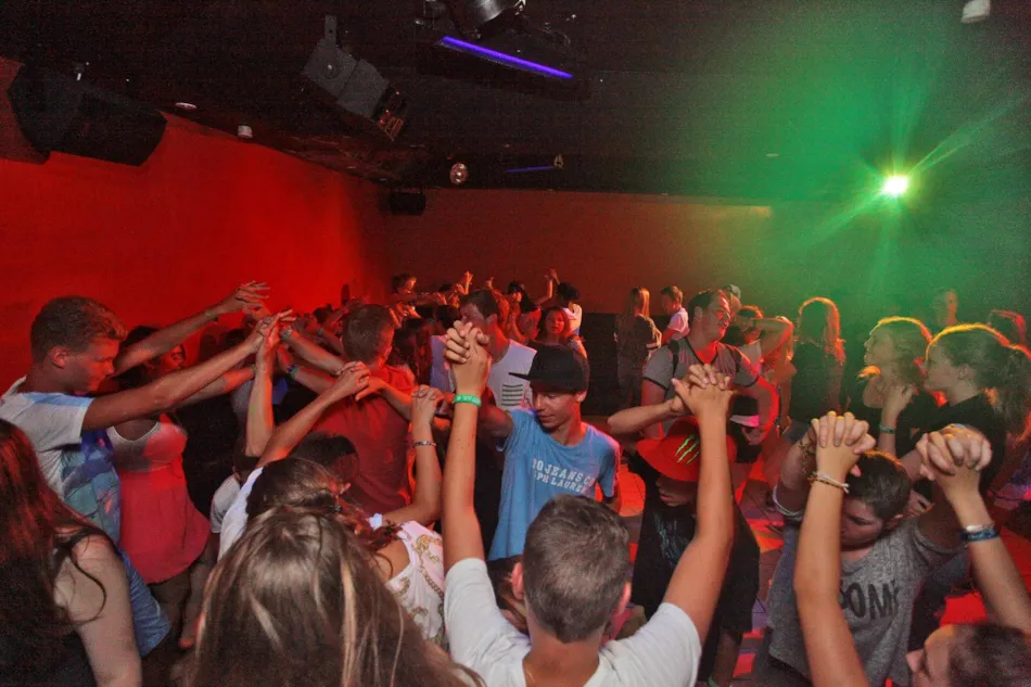 Camping Marvilla Parks - Ty Nadan