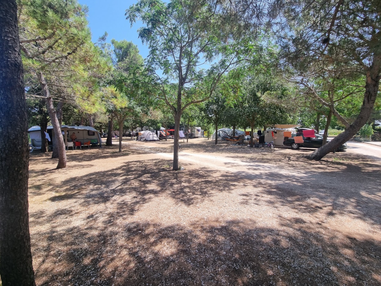 Autocamp Peros