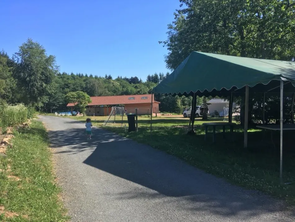 Camping Le Montbartoux