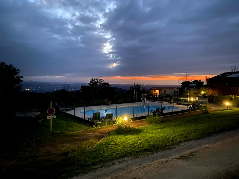 Camping Le Montbartoux