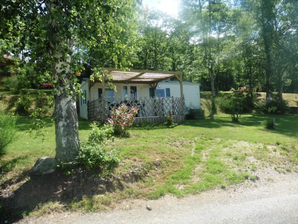 Huuraccommodatie(s) - Mobile Home Le Chignore - Camping Le Montbartoux