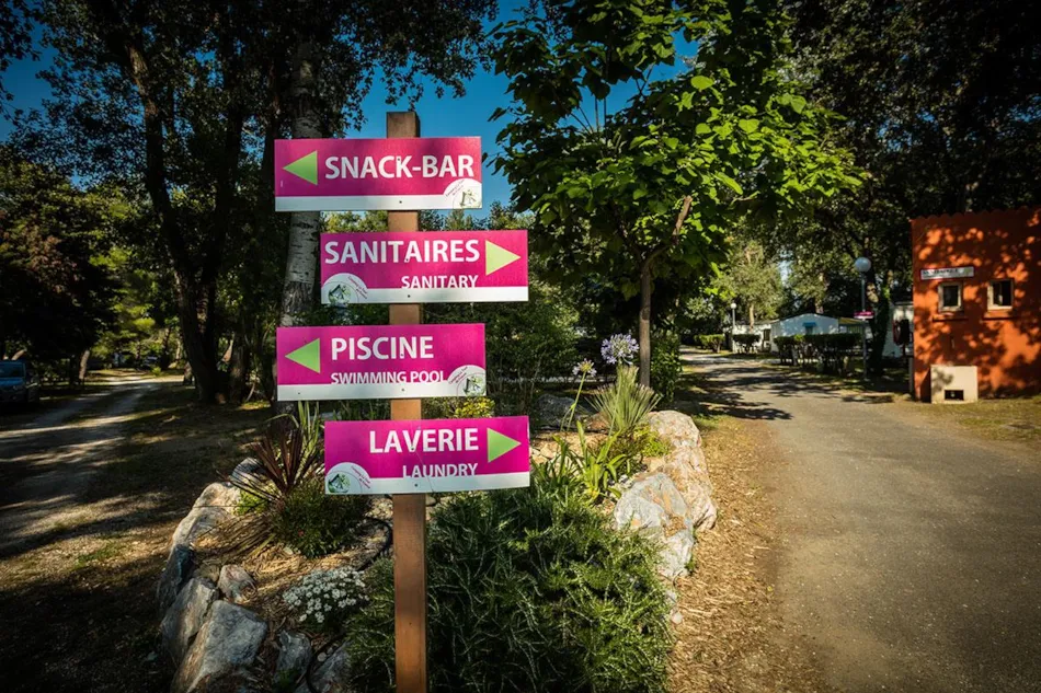 Camping La Tour de France***